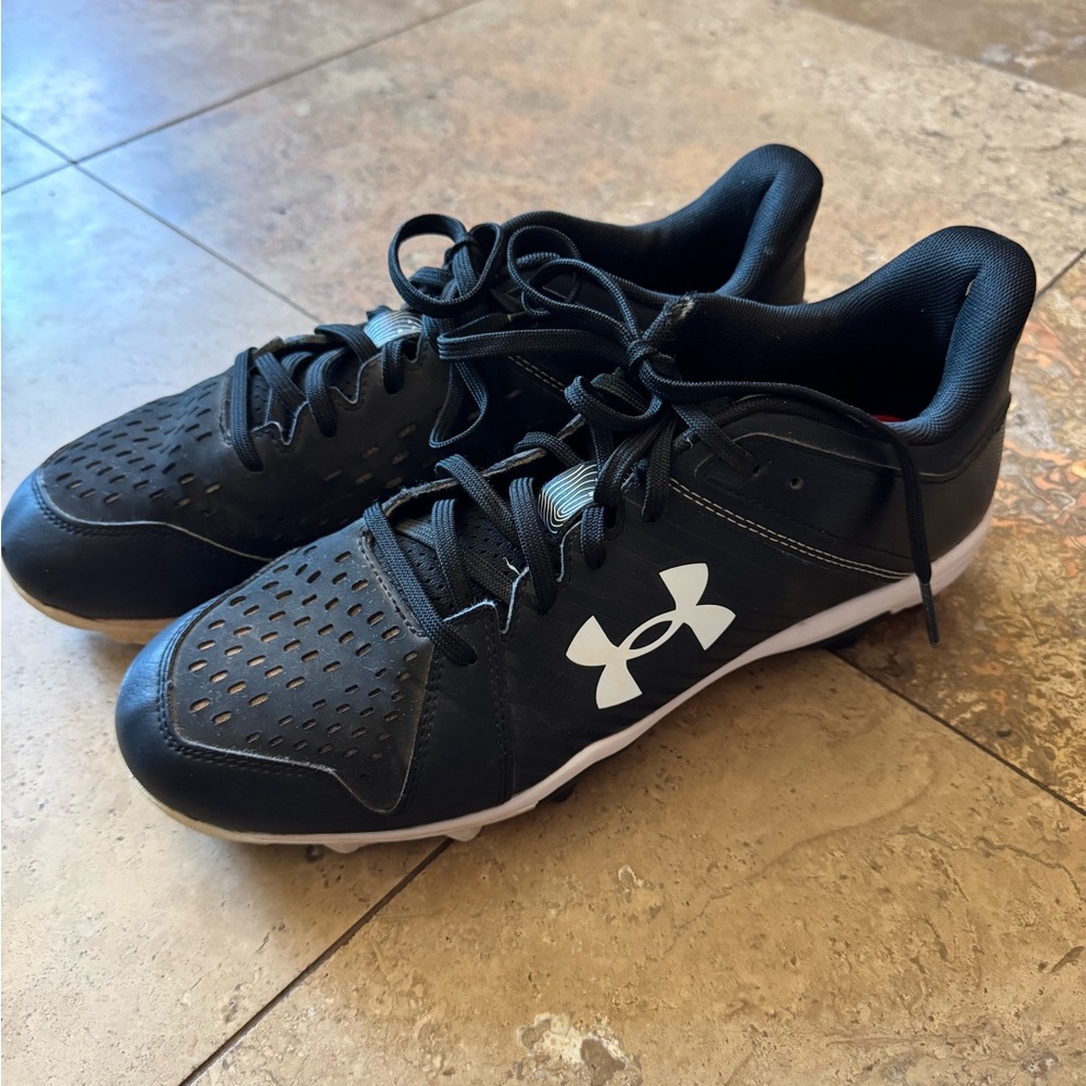 Under Armour Black Athletic Shoes